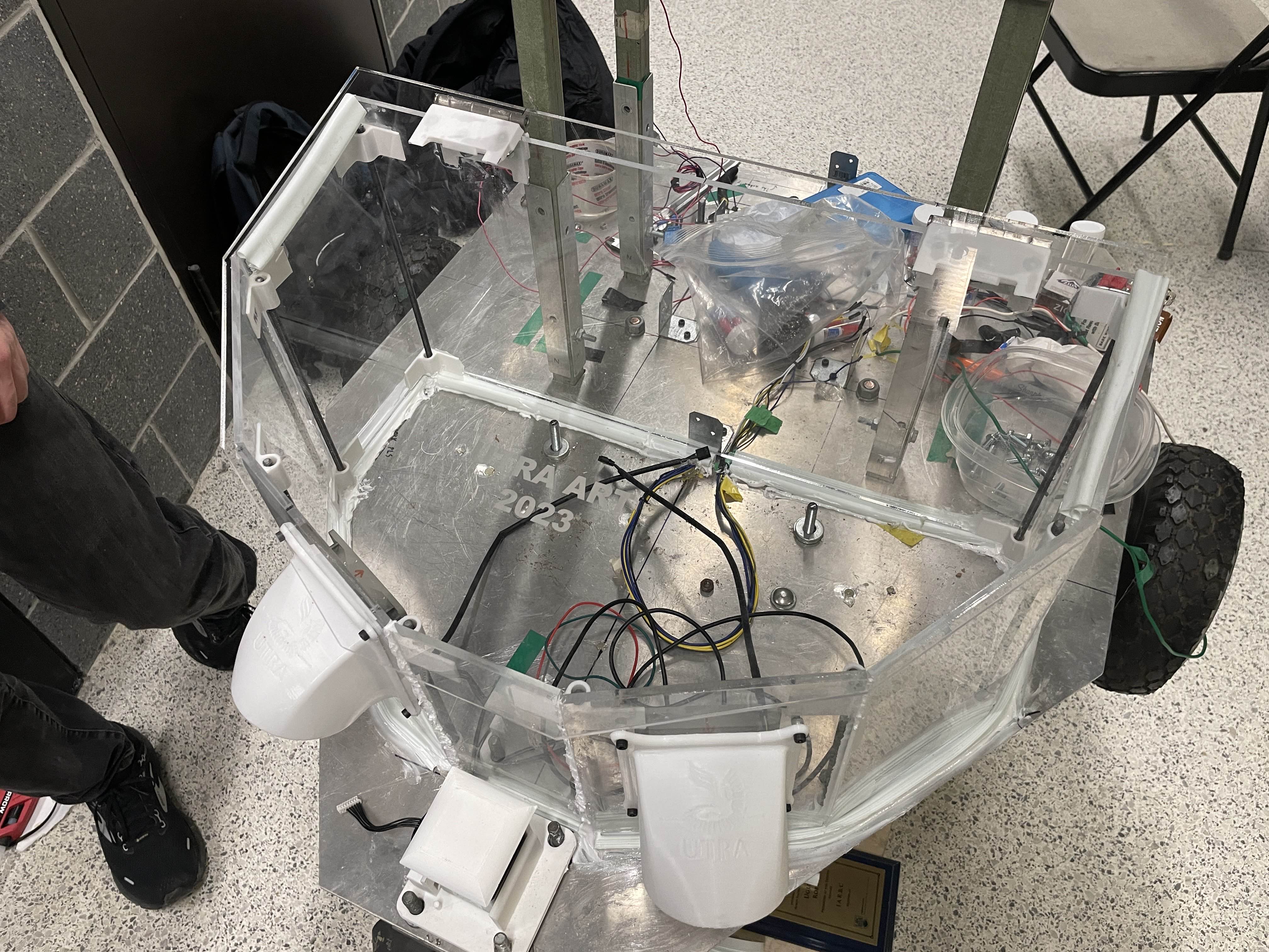 ./images/final_enclosure.jpg